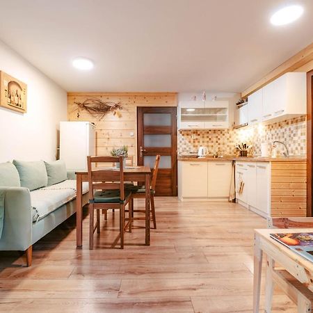Trenčianske Teplice Apartman Florian מראה חיצוני תמונה