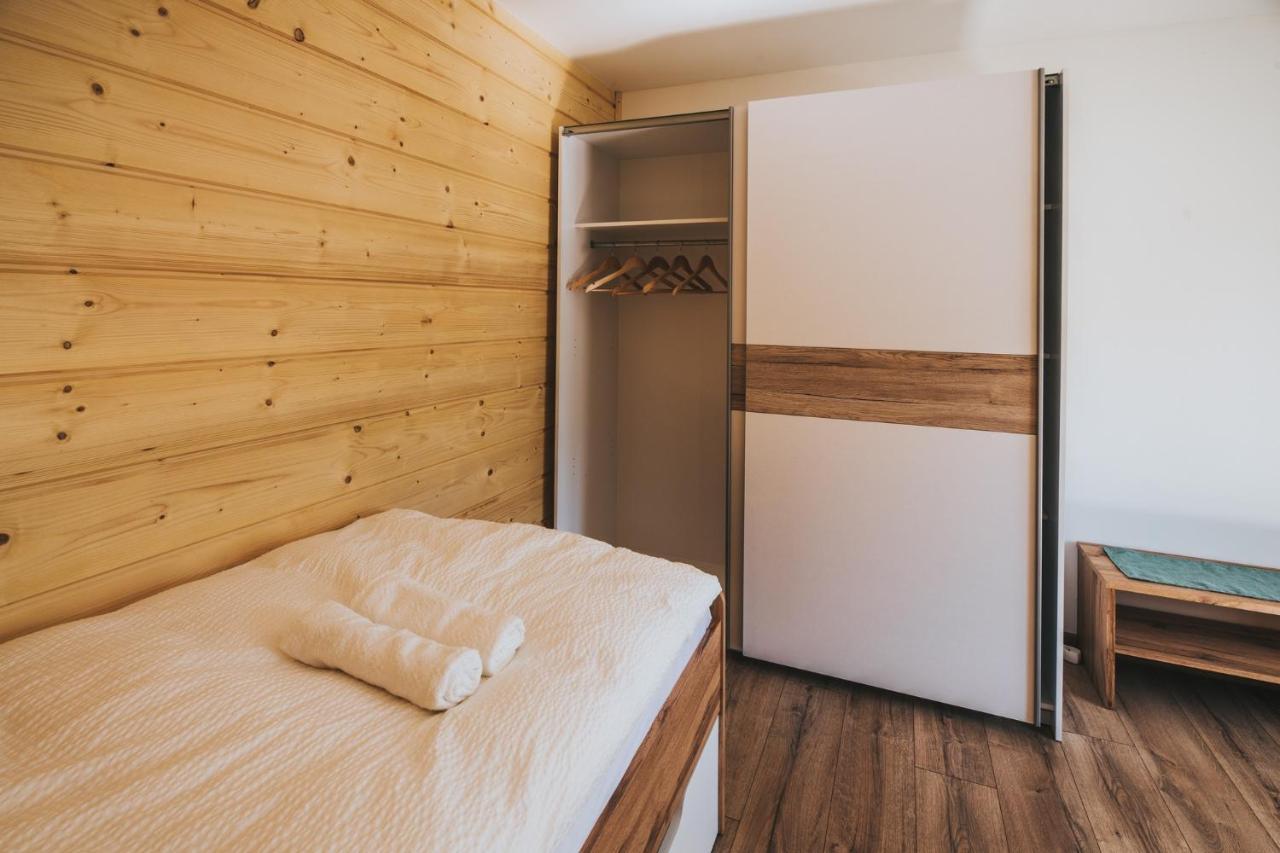 Trenčianske Teplice Apartman Florian מראה חיצוני תמונה
