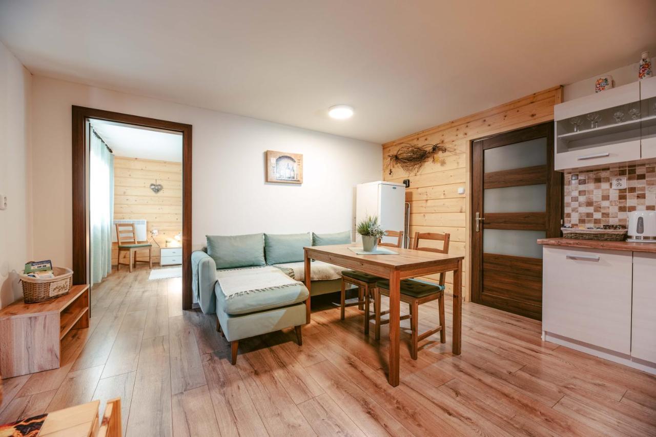 Trenčianske Teplice Apartman Florian מראה חיצוני תמונה